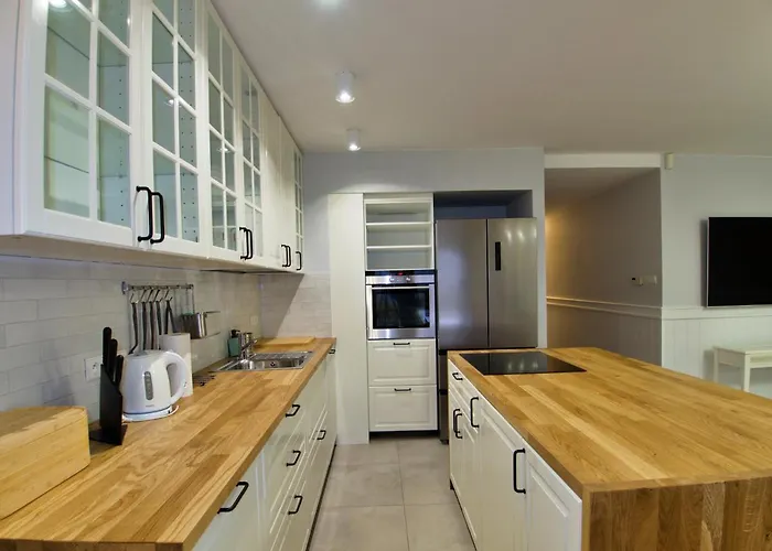 Family Suite Parking 2 Bathrooms 300 M Sea